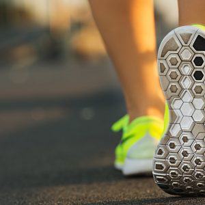 2 How to Buy the Right Running Shoes?